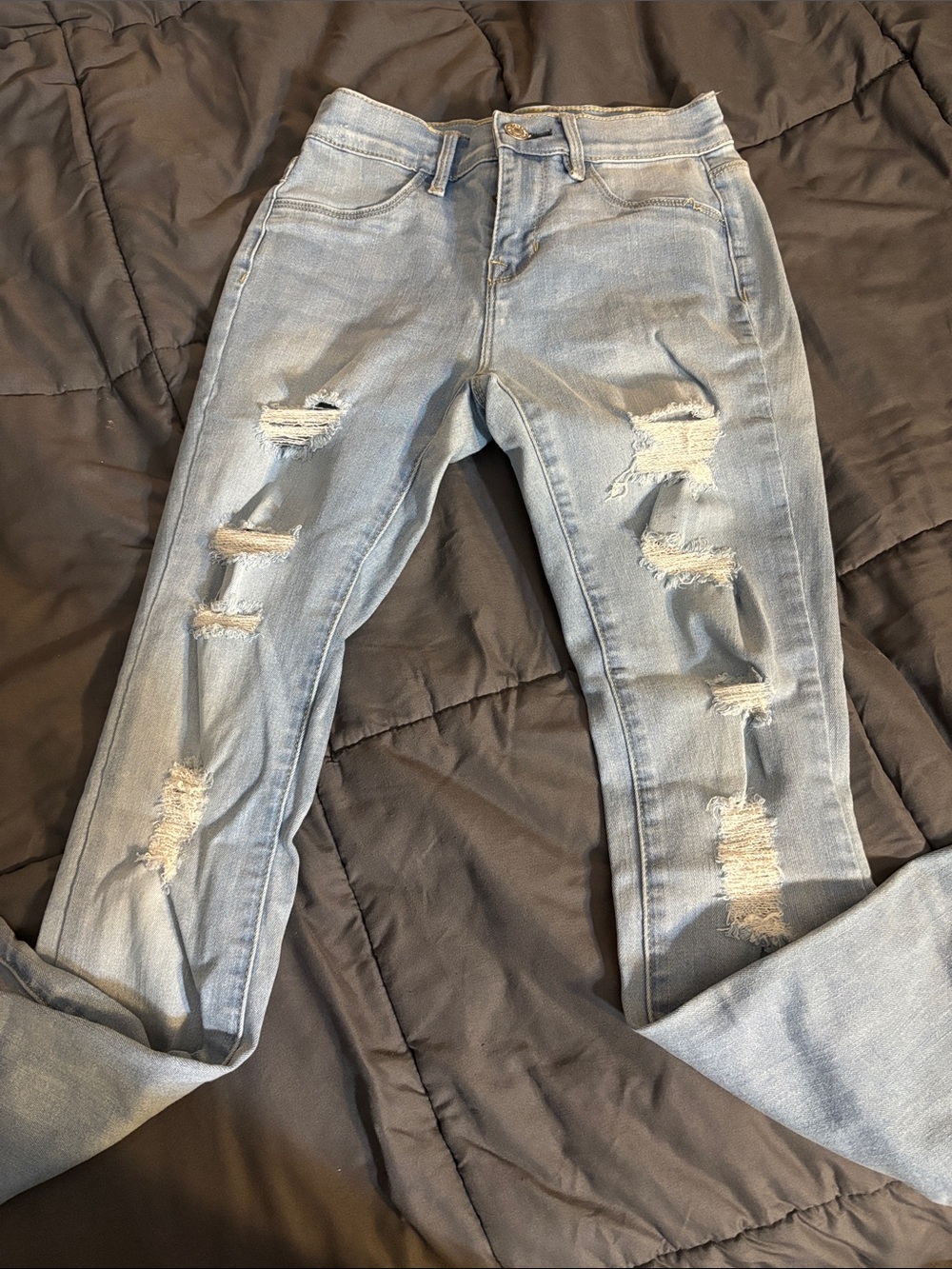 PacSun Light Wash Ripped Jeggings